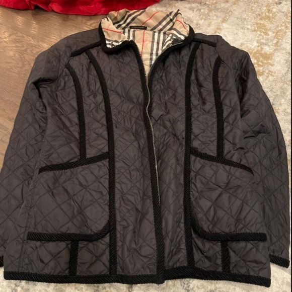 Burberry Jackets & Blazers - Burberry quilted jacket